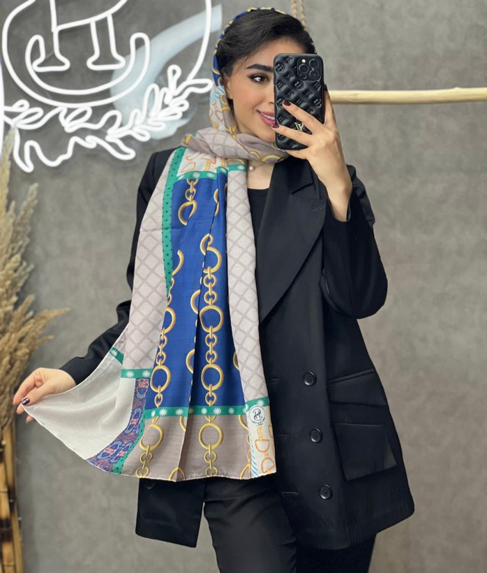 شال نخی طرح زنجیر آبی
