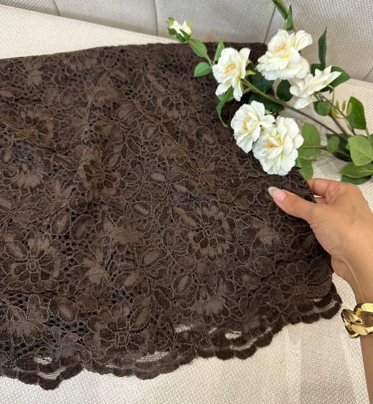 روسری مجلسی قهوه ای گیپور مخمل فرانسه لبه دالبر ( تک و عمده)