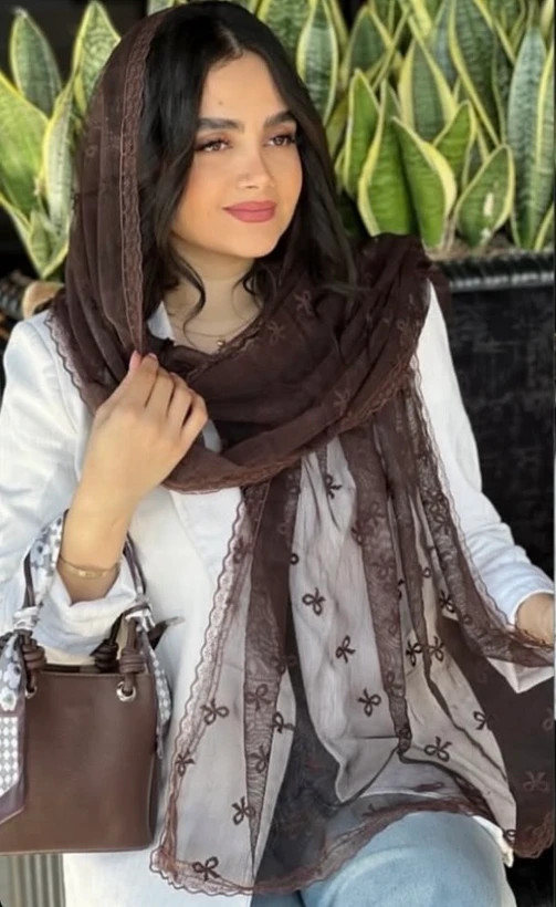 شال پاپیونی تور دور دانتل