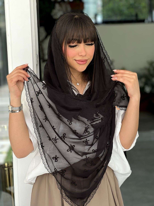 شال پاپیونی تور دور دانتل