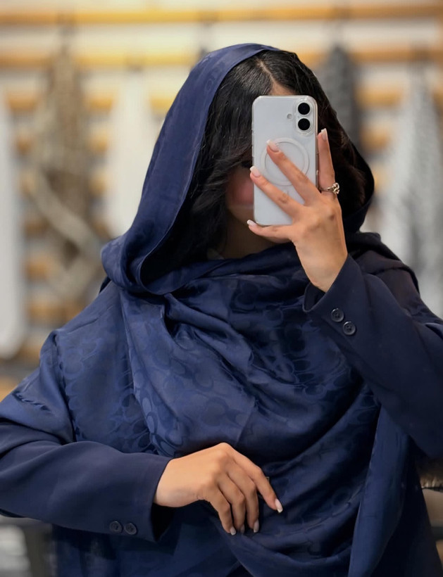 شال سورمه ای طرح کوچ