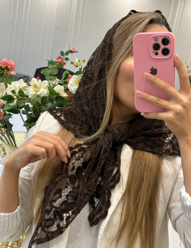 روسری مجلسی گیپور گل مخمل فرانسه( روسری قهوه ای)