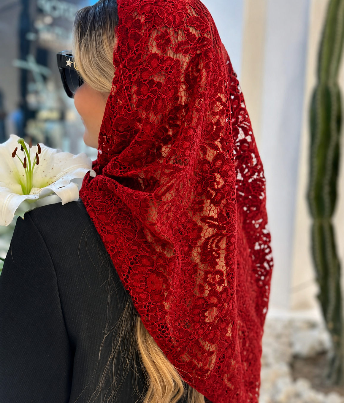 روسری گیپور مخمل فرانسه رنگ قرمز ( وارداتی)
